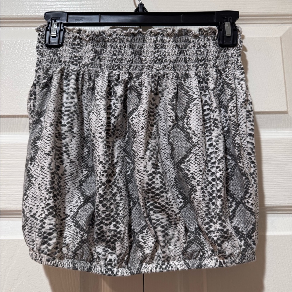 T.La Anthropologie Jia Smocked Tube Top. Size XS EUC